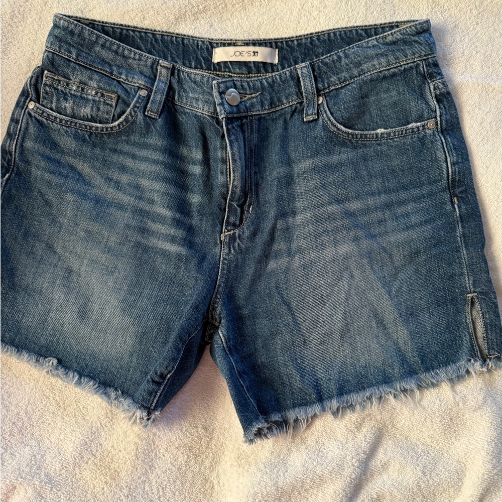 Joe's Jeans Mid-Blue Distressed Denim Cutoff Shorts size 28